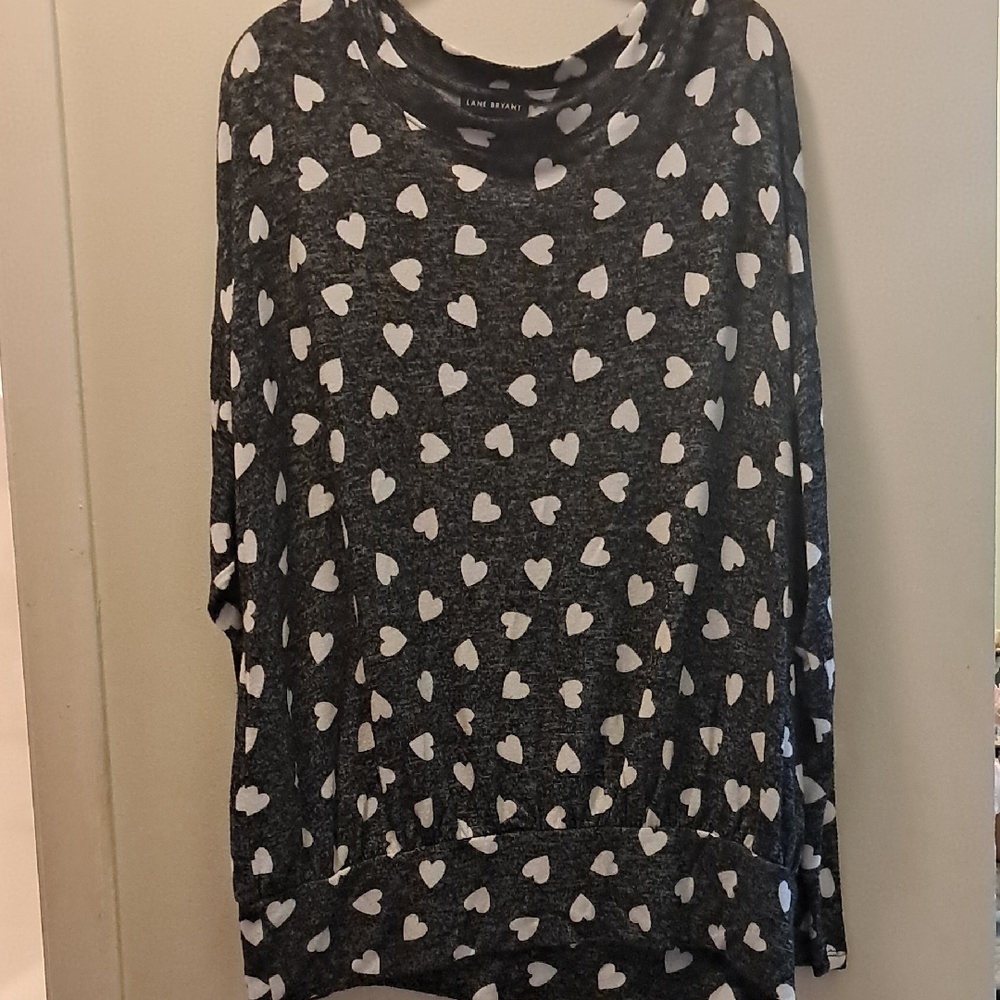 Lane Bryant Black and White Heart Sweatshirt